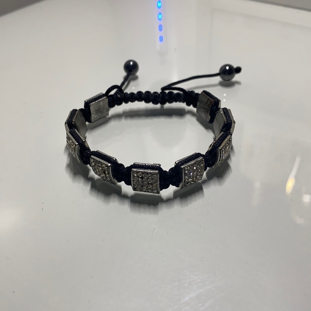 Bracelet - Picture 1 of 3